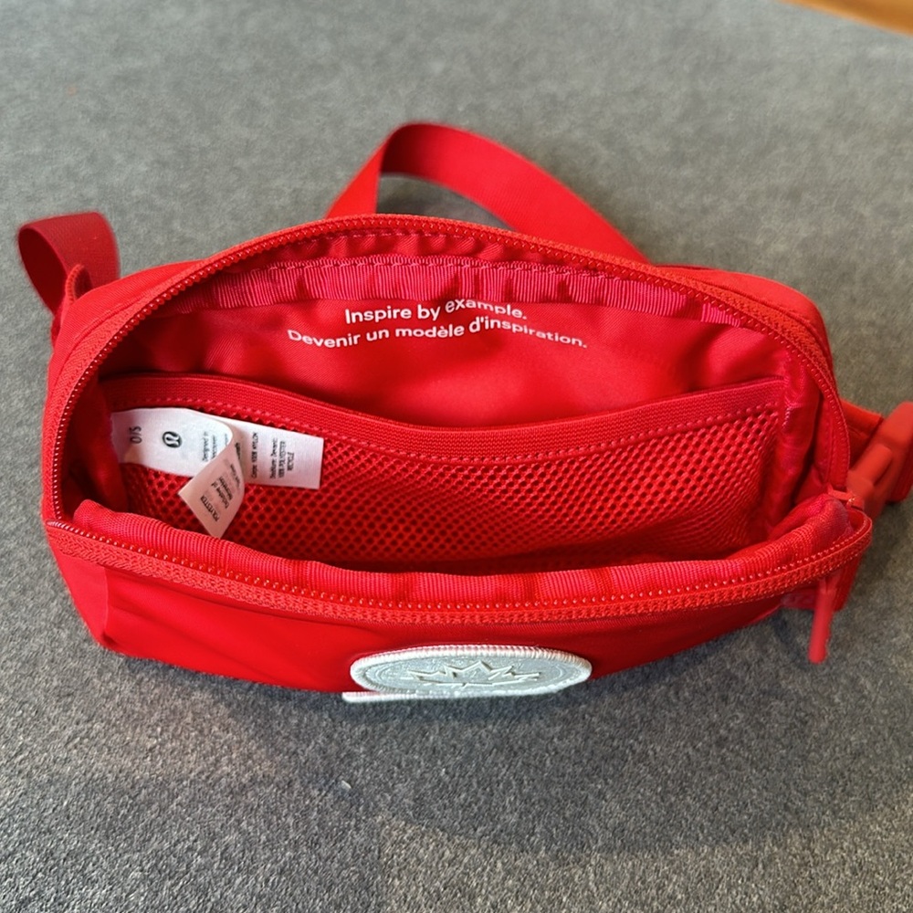 LULULEMON Team Canada Future Legacy Mini Belt Bag (True Red / Light Ivory) - Picture 9 of 9